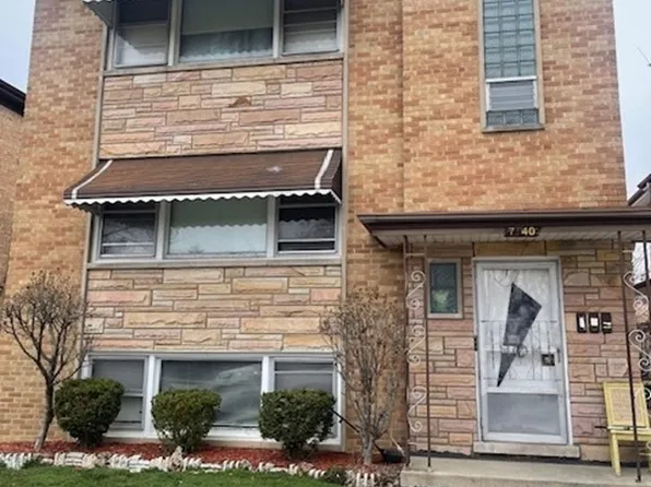 7840 W Fullerton Ave, Elmwood Park, IL 60707