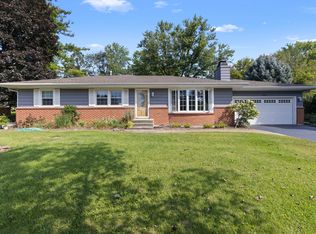 8694 Glacier Dr, Byron, IL 61010