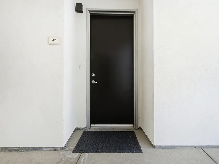 16300 Ventura Blvd #207 — Photo 9