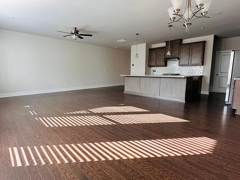 1247 Winterhaven Dr #1247 — Photo 47