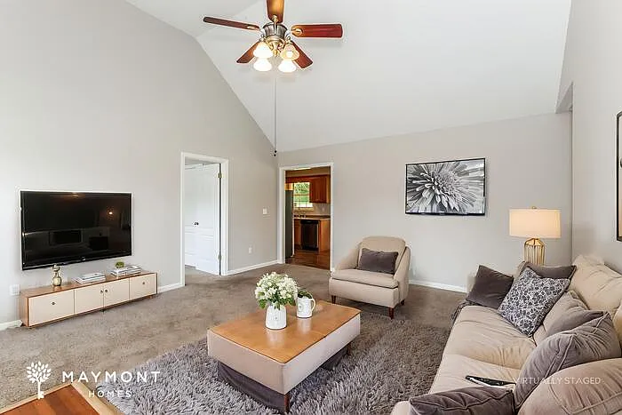 965 Skyview Lake Rd — Photo 5