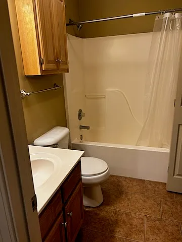901 Richmond Ave #C — Photo 8