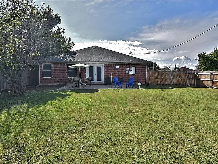 6323 Brookbriar Ct — Photo 36