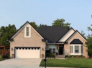 3626 Bentwood Cove Dr, Apison, TN 37302