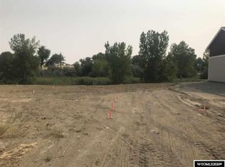 753 Camp Davis Cir, Evansville, WY 82636