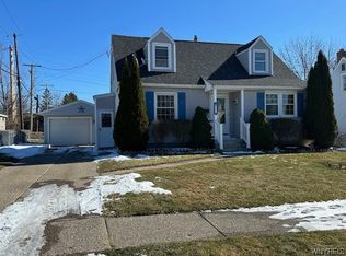 171 Princeton Ct, Cheektowaga, NY 14225