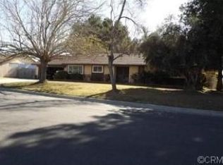 8695 Kim Ln, Riverside, CA 92509