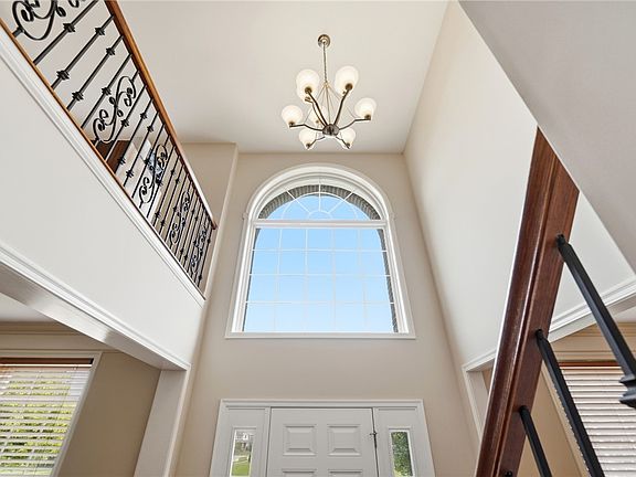 5th image of 1413 Verna Ct