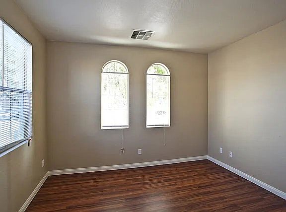 5th image of 5237 Grand Lake St