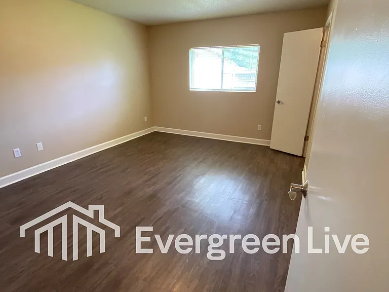55 Voda Ct — Photo 11