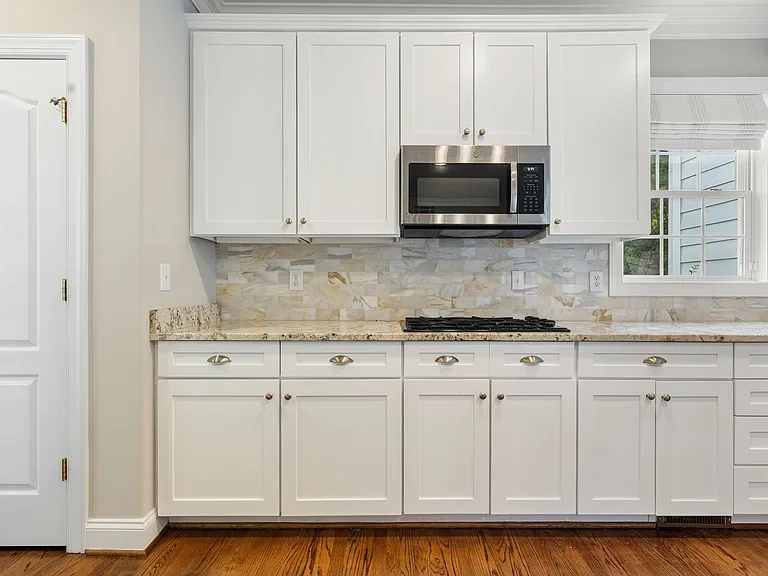 30135 Porter Dr — Photo 12