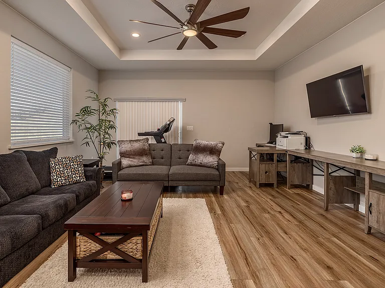 11601 E Equestrian St #C — Photo 13