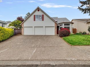 8104 SW 159th Pl, Beaverton, OR 97007