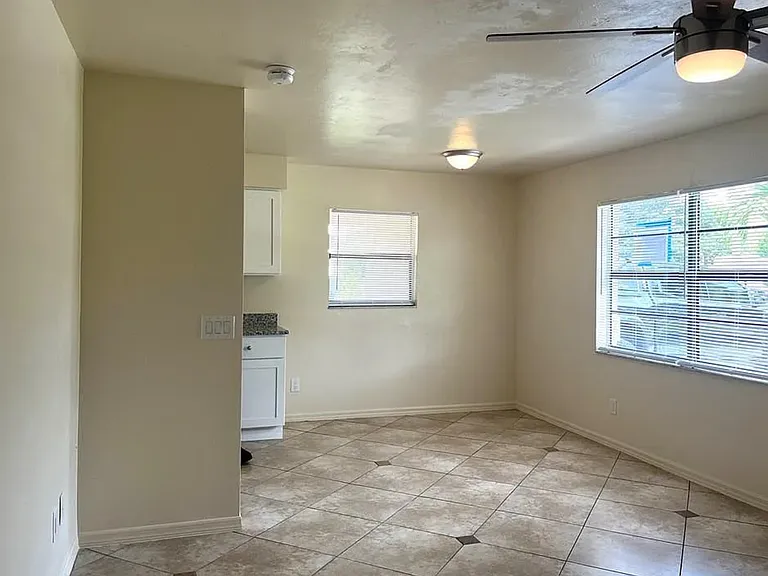 2656 Lime St — Photo 24