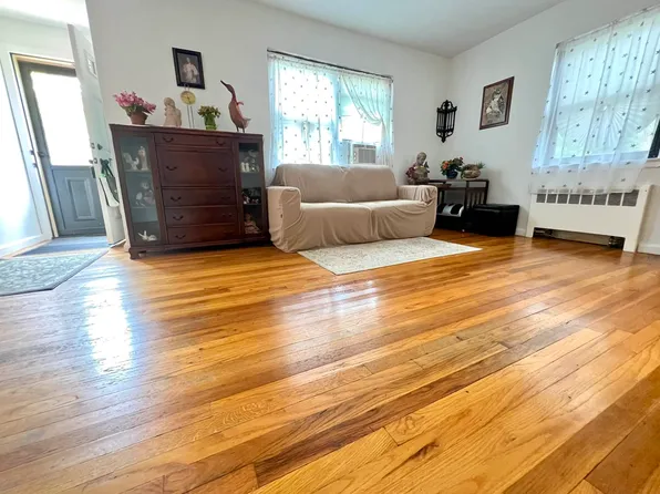 219-36 74th Avenue image 2 of 17