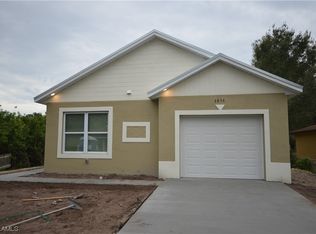 3856 Belmont St, Fort Myers, FL 33916