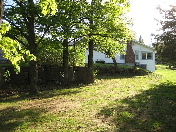 5th image of 2133 Delaware Tpke