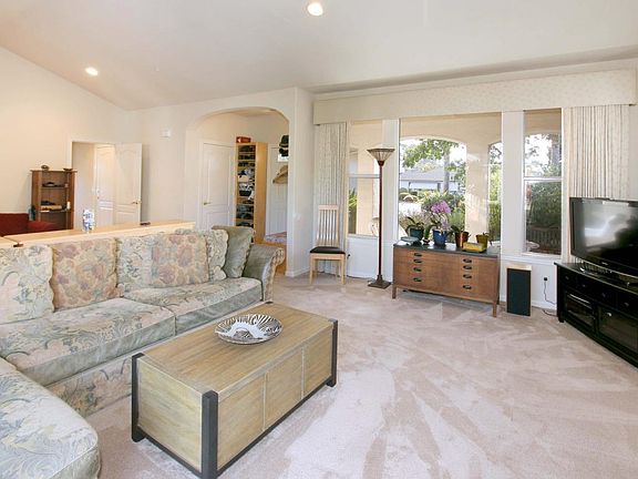 5th image of 311 Park Way