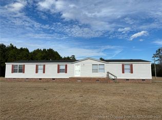 2679 Popes Crossing Rd, Lumberton, NC 28358