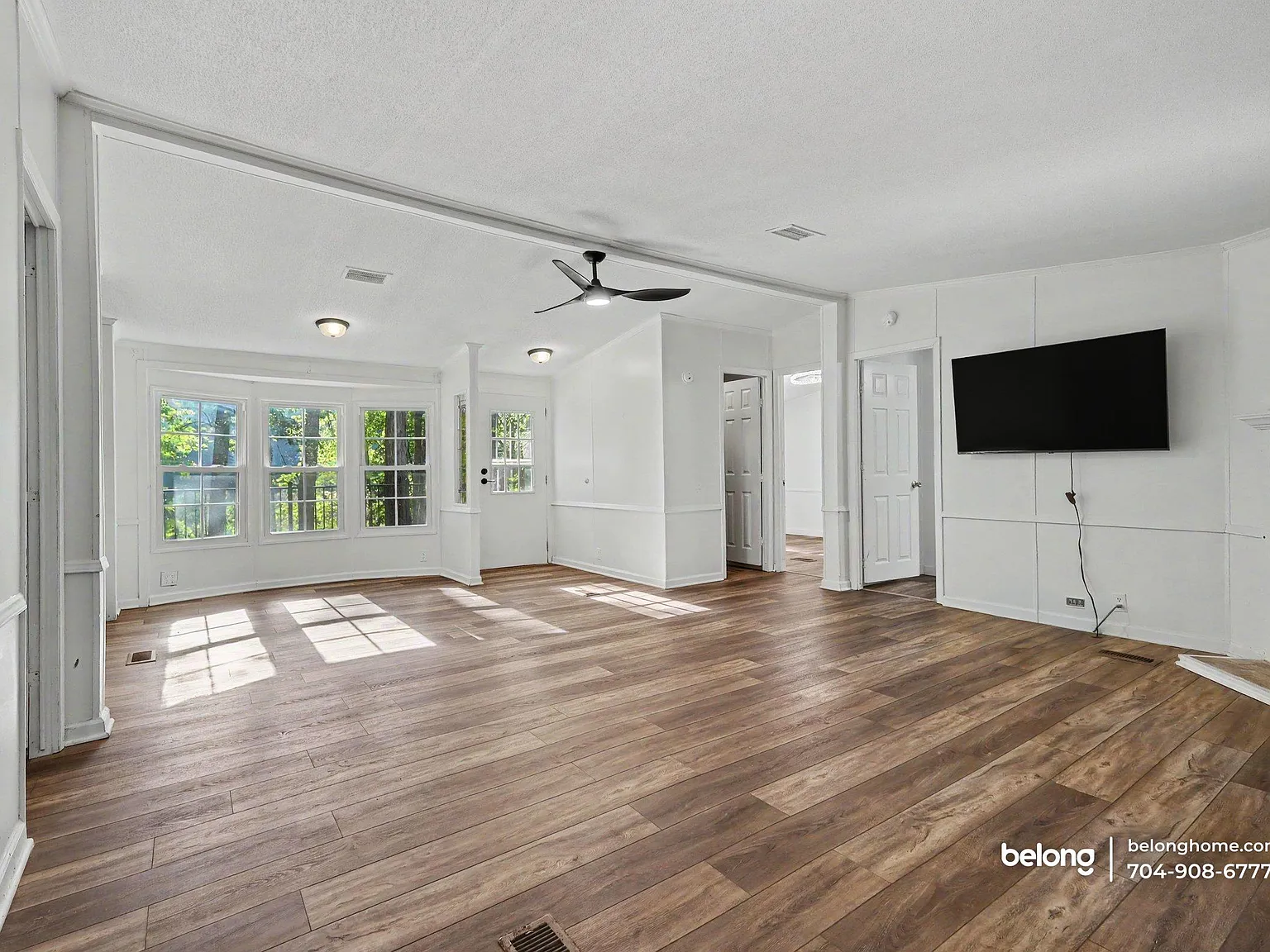 3 bed, 2.0 bath, 1364 sqft, $1,945 — Photo 4