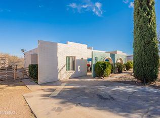 427 Sykes Cir, Rio Rico, AZ 85648