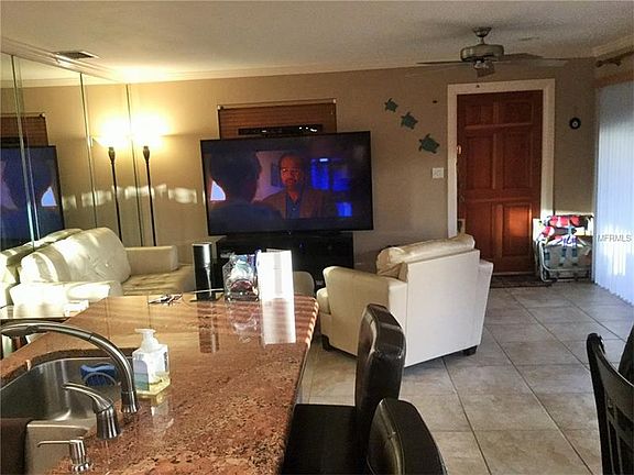 5th image of 18720 Gulf Blvd APT 7A