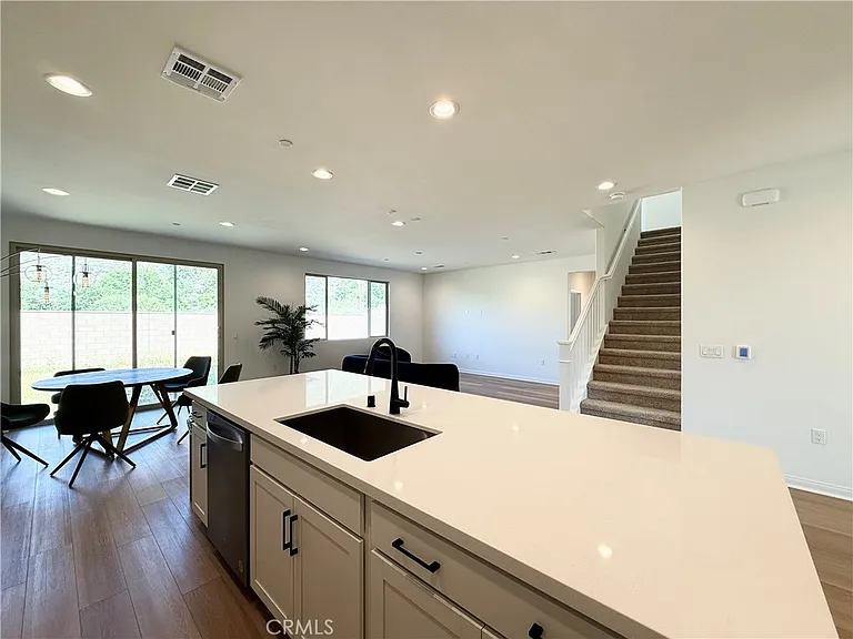 21696 Thomas Ct — Photo 6