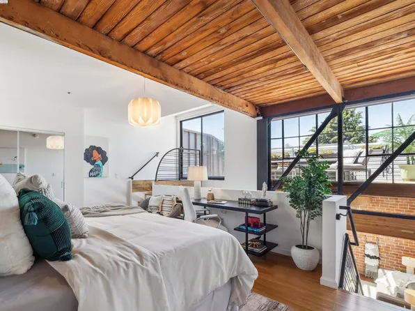 1250 Powell St APT 9, Emeryville, CA 94608