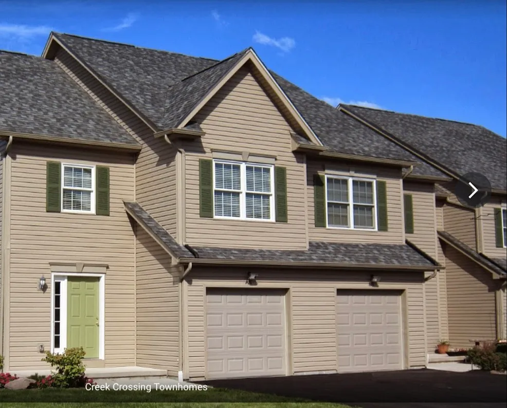 15B Marple Ln, Hilton — Photo 1