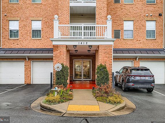 4th image of 1412 Wigeon Way Unit 101