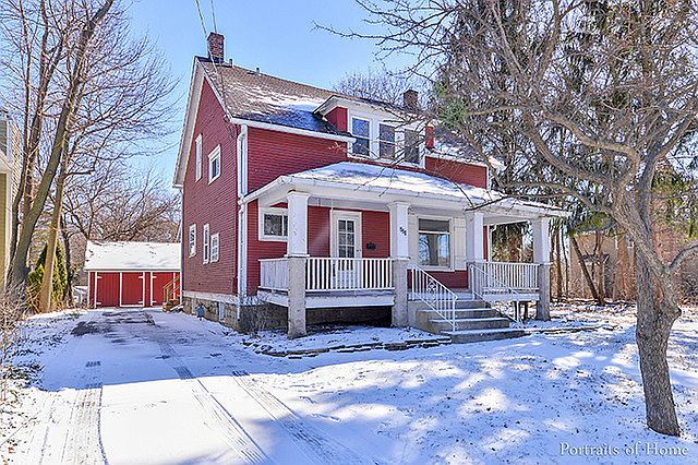 1st image of 221 Traver Ave