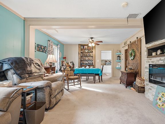 4th image of 107 S Meridian St