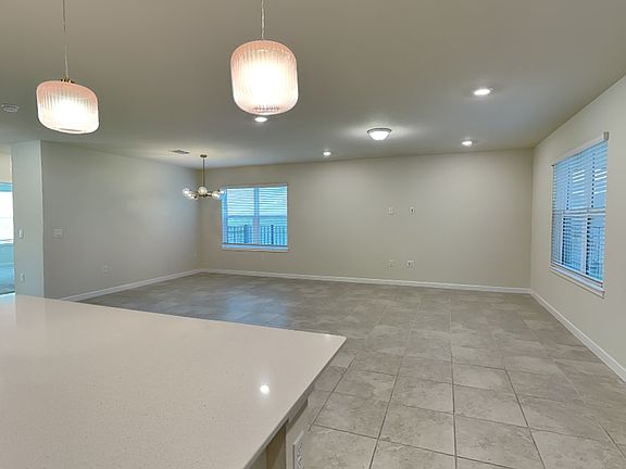 5th image of 4079 Feather Tree Dr