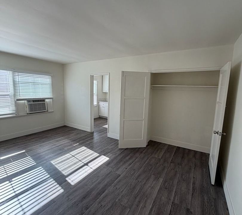2nd image of 409 E Harvard St APT 11