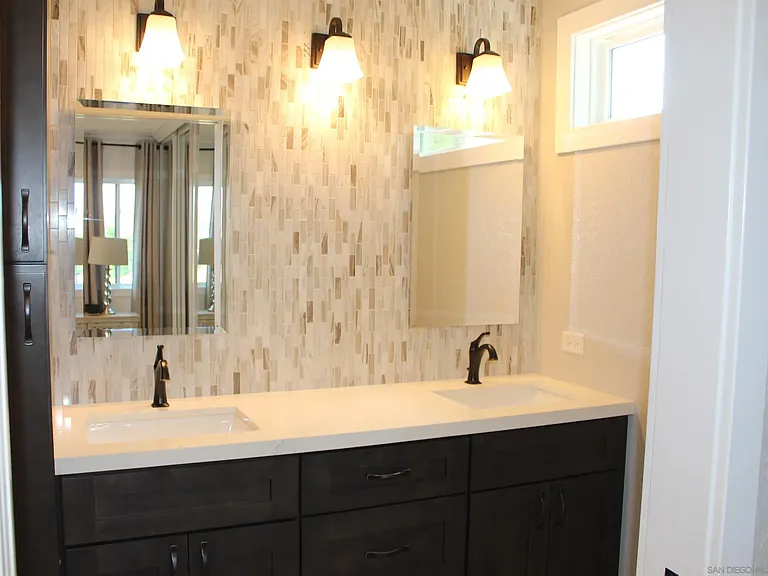 11065 Evening Creek Dr E — Photo 11