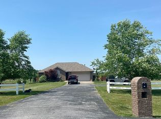 181 Winchester Rd, Clever, MO 65631