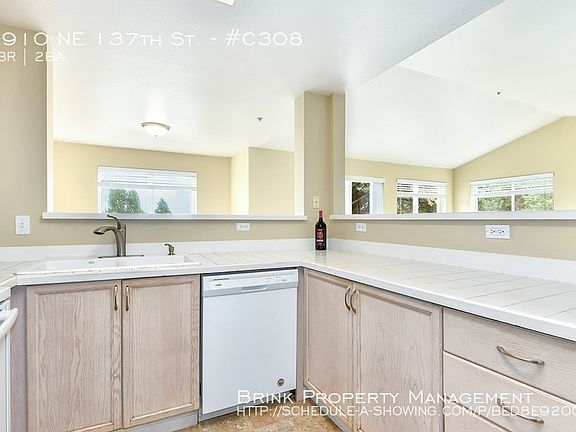 4th image of 9910 NE 137th St APT C308