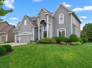 19600 W 98th St, Lenexa, KS 66220