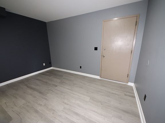 4th image of 514 Saint Paul Pl #D