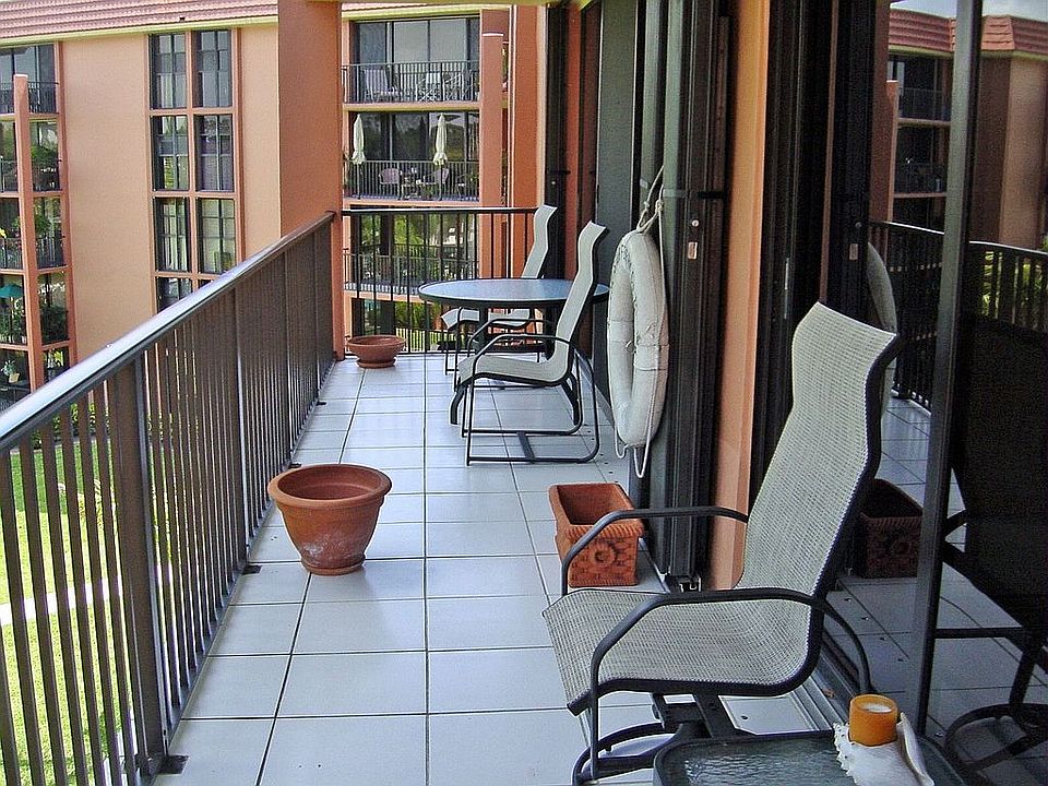 Covered Balcony