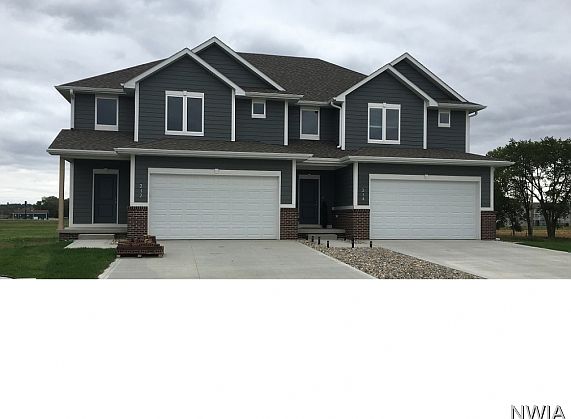 1st image of 212 Delmar Cir