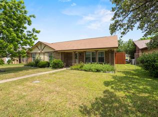 2219 Greenvalley Dr, Carrollton, TX 75007