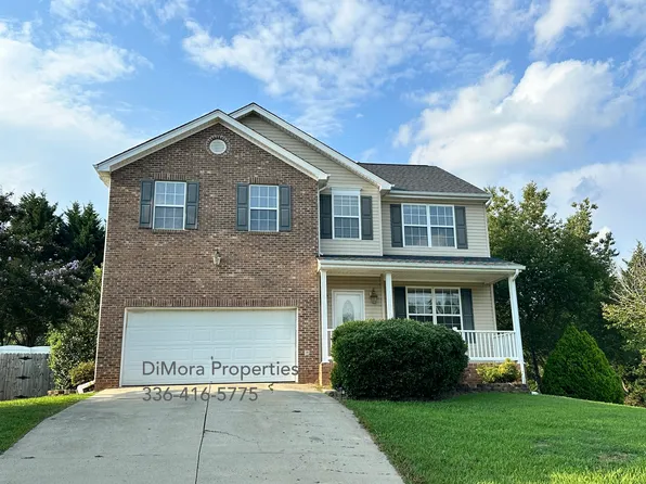 8017 Hill N Dale Dr, Kernersville, NC 27284