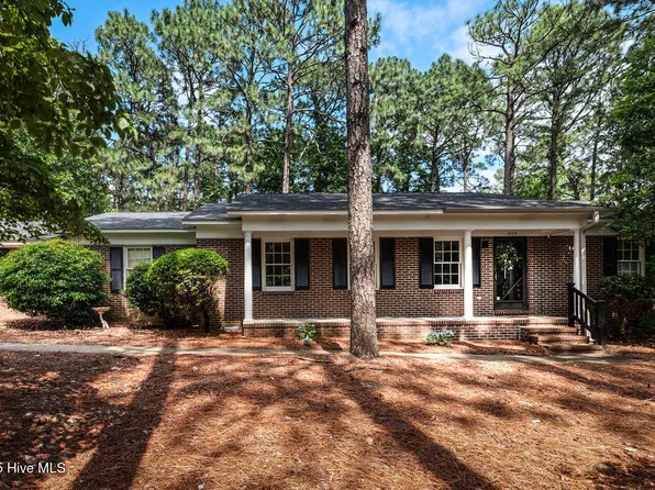 1809 E Indiana Avenue, Southern Pines, NC 28387
