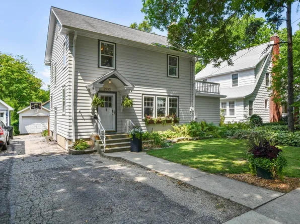 2530 Commonwealth Ave, Madison, WI 53711