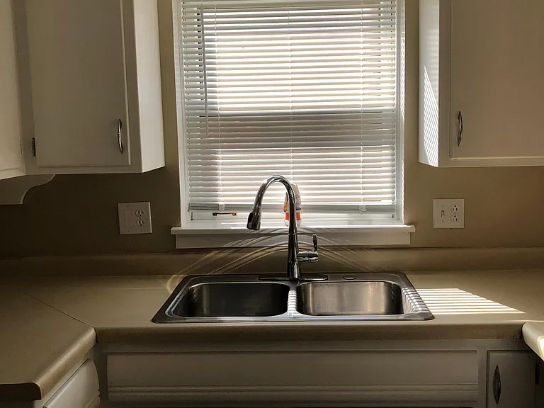 7118 W Windsor Ave #2 — Photo 5