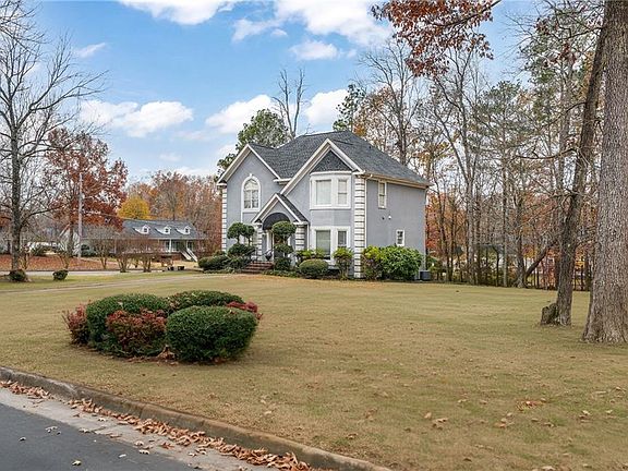 4th image of 224 Rolling Oaks Dr NW