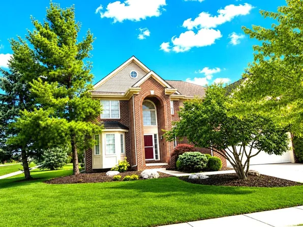 6501 Wisteria Trce, Ann Arbor, MI 48103
