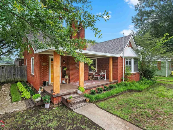 601 Hunter St, Kilgore, TX 75662