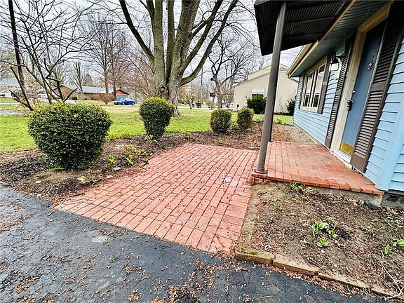 3rd image of 3215 Lantz Rd